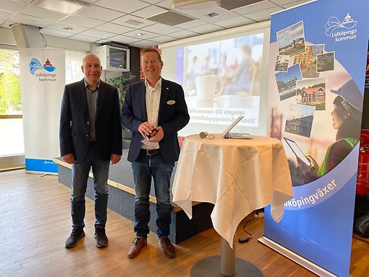 Henrik Larsson, tf. VD Lidköping miljö och teknik AB och Urban Olsson, Chef Sektor samhälle